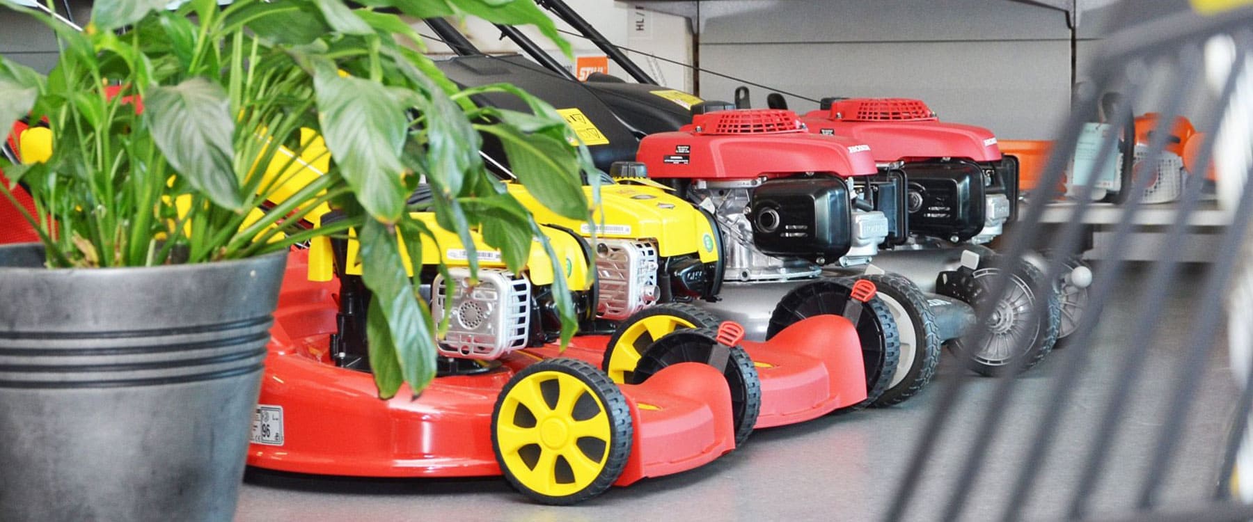 Gartentechnik Verkaufsraum